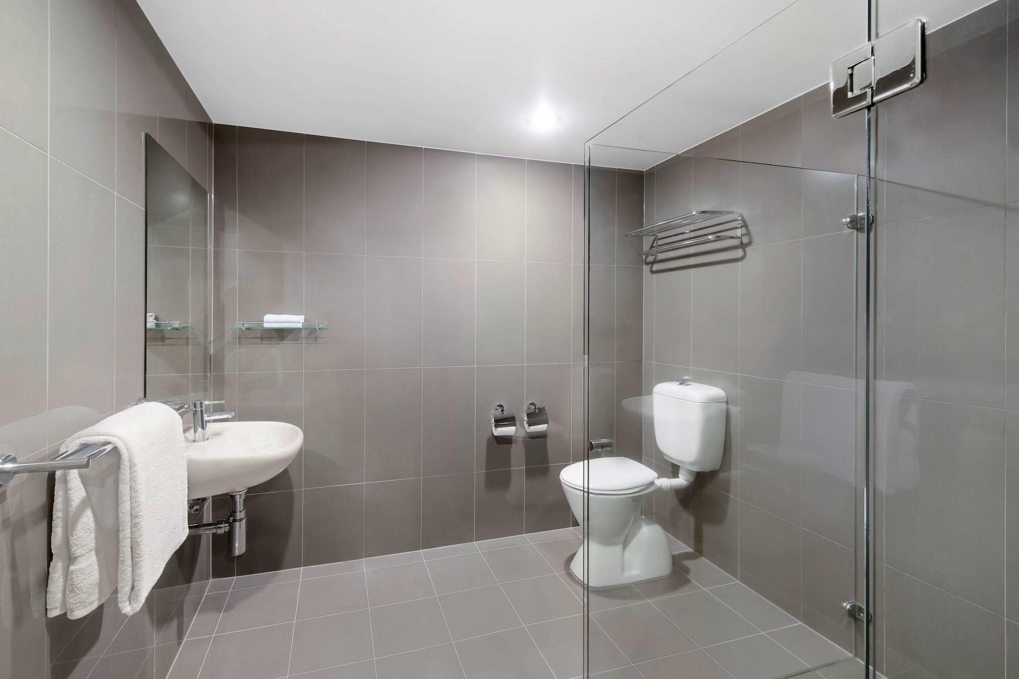 Adina Serviced Apartments Canberra Dickson Exterior foto